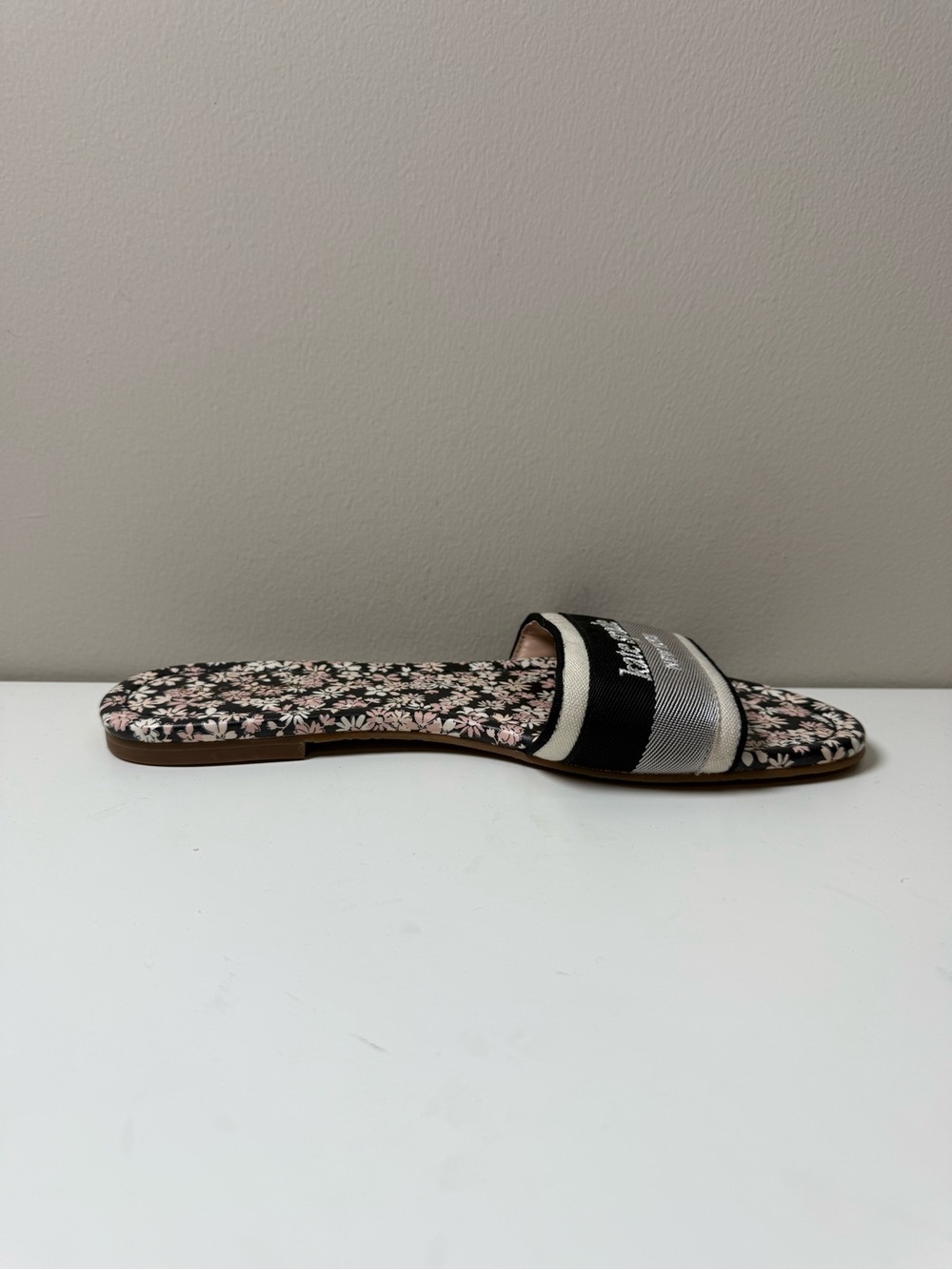 Kate Spade Meadow Floral Slide Sandals Black Pink Flat Slides Size 8B - Picture 5 of 13